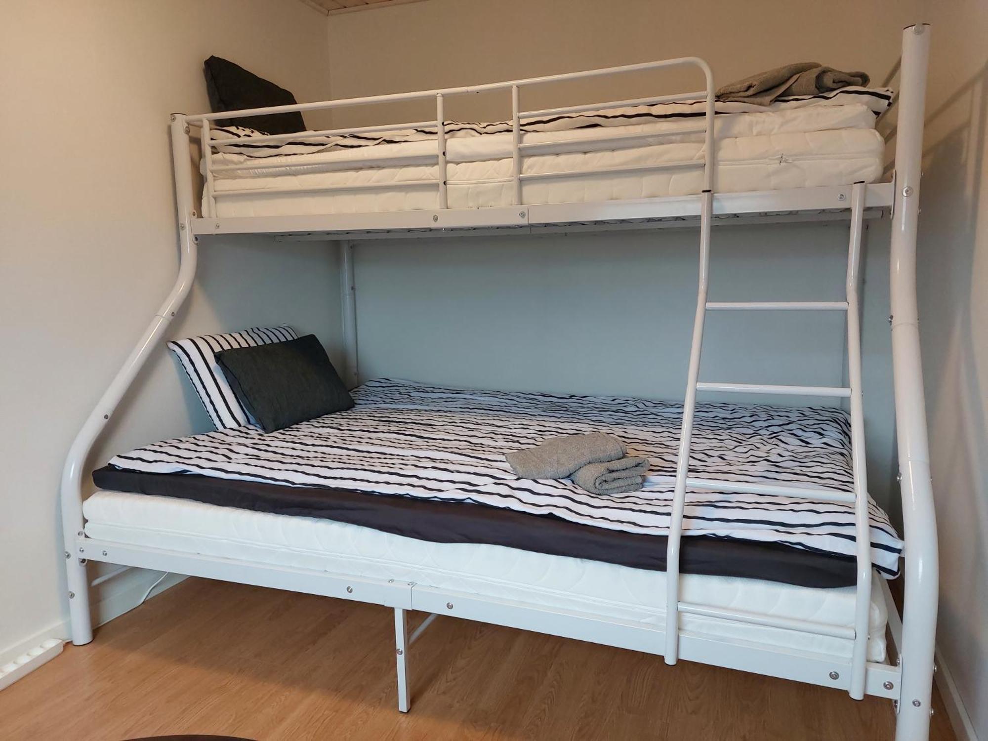הירטסהלס Venos Rooms 2 מראה חיצוני תמונה